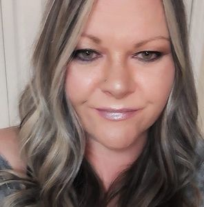 Meet your Posher, Tabitha